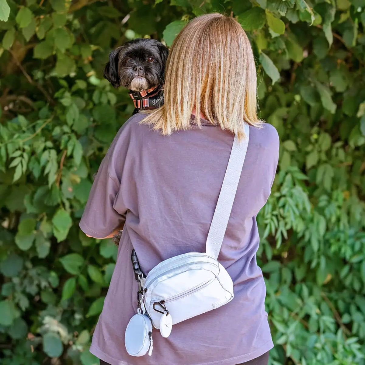 Gray Bag in use